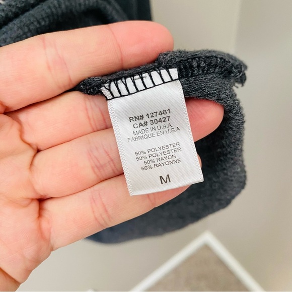 Wildfox Pullover Long Sleeve Top Gray Sz Medium - Picture 5 of 9